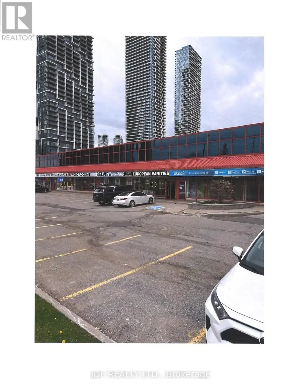 4 - 201 Millway Avenue W, Vaughan (Concord)